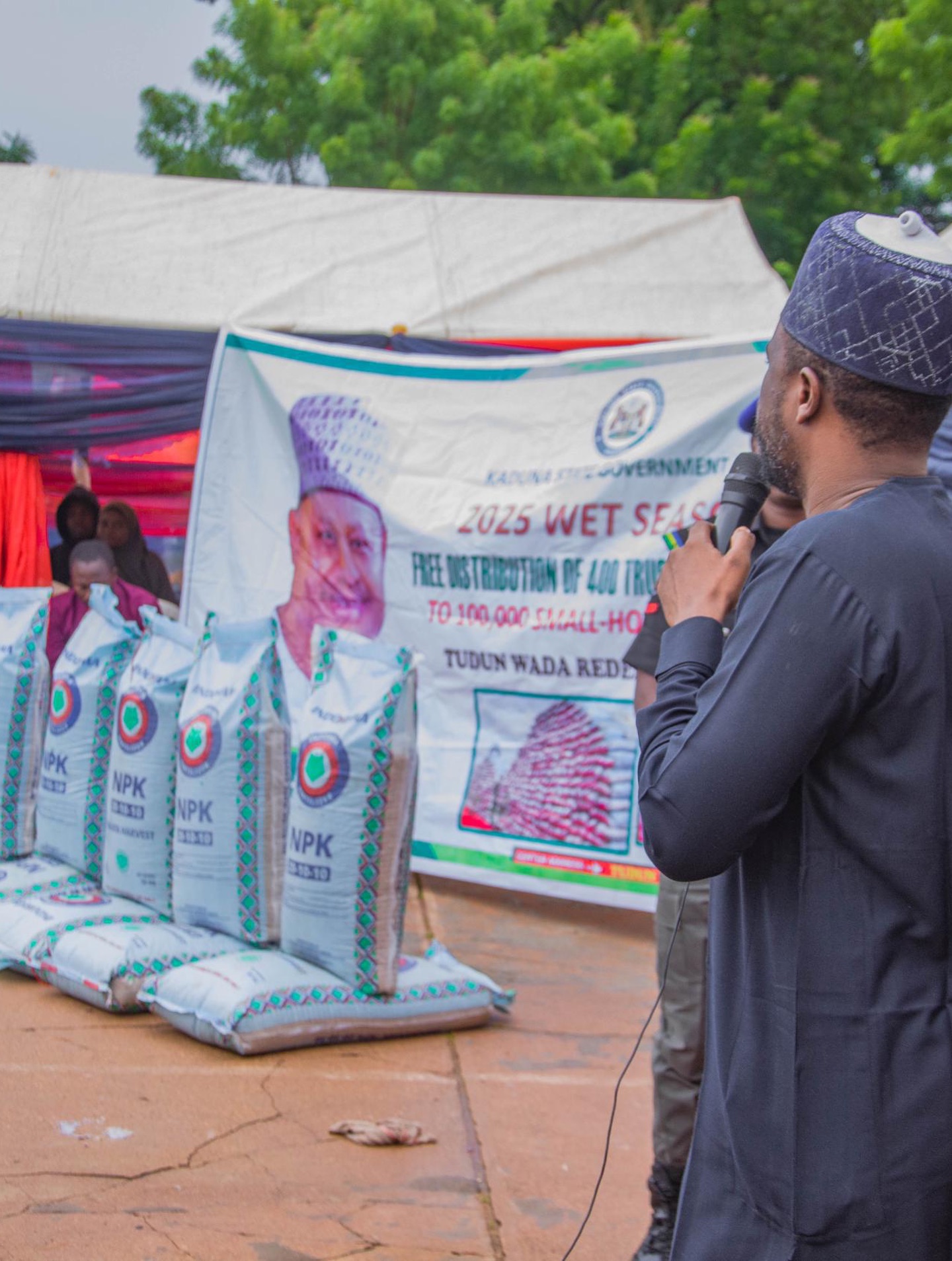 Free Fertilizer Distribution